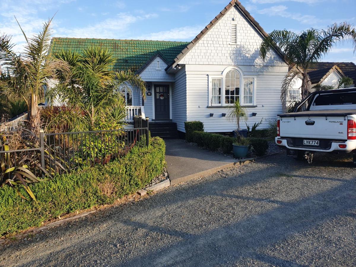 Koromatua Homestead Whatawhata Exterior photo